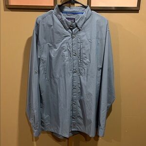 Patagonia Mens Blue sun stretch fishing Long Sleeve Button Shirt LG logo